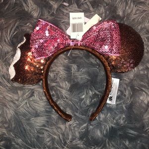 Disney parks Mickey ears